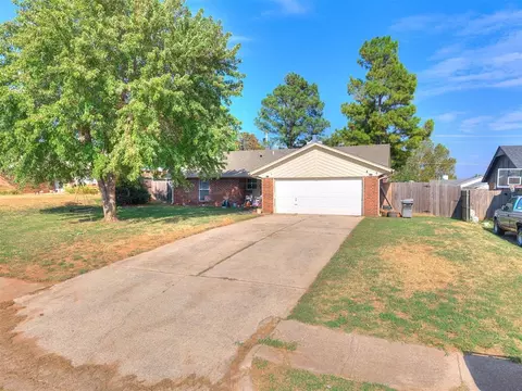 Exterior - 392 Echo Ln, Harrah, OK 73045 photo 5 of 5
