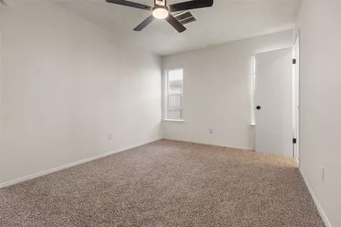 Bedroom - 1104 Juno Cir, Edmond, OK 73003 photo 6 of 6