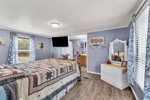 Bedroom - 974 Bailey Ln, Norman, OK 73026 photo 2 of 3