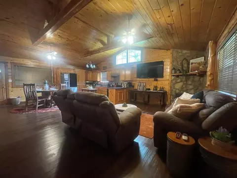 Living - 260 Box Elder Ln, Broken Bow, OK 74728 photo 1 of 2