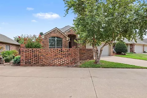 13300 Prairie View Ln, Oklahoma City, OK 73142