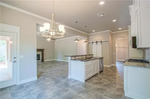 Other - 2916 Pacifica Ln, Edmond, OK 73034 photo 5 of 8