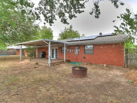 Other - 210 E Cherry Ave, Yukon, OK 73099 photo 2 of 9