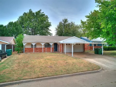 Other - 210 E Cherry Ave, Yukon, OK 73099 photo 1 of 9
