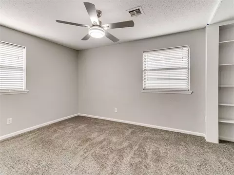 Bedroom - 210 E Cherry Ave, Yukon, OK 73099 photo 1 of 7