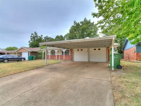 Exterior - 210 E Cherry Ave, Yukon, OK 73099 photo 10 of 10