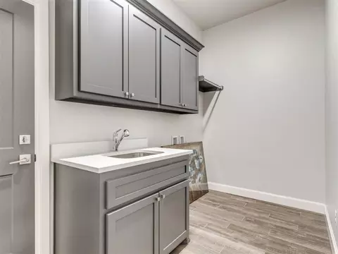Other - 1124 Colonial Ave, Tuttle, OK 73089 photo 8 of 9