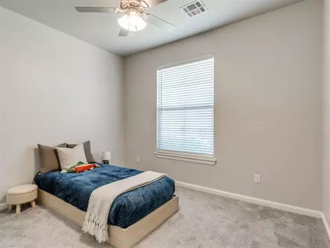 Bedroom - 1124 Colonial Ave, Tuttle, OK 73089 photo 1 of 11