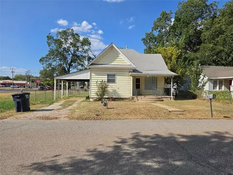 Other - 904 E 7th St, Shawnee, OK 74801 photo 2 of 3