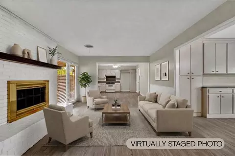 Living - 332 Forest Dr, Norman, OK 73069 photo 3 of 3