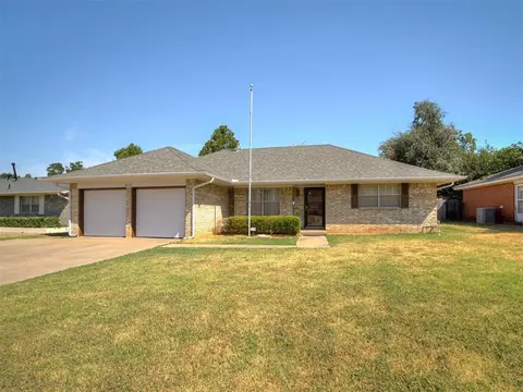 8217 NW 31st Ter, Bethany, OK 73008