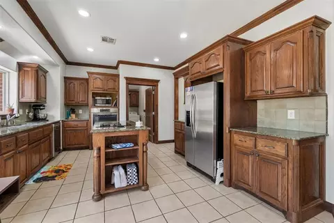 Kitchen - 407 Dana Ln, Mcloud, OK 74851 photo 1 of 3