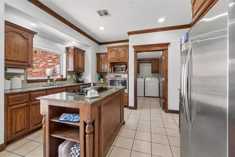 Kitchen - 407 Dana Ln, Mcloud, OK 74851 photo 2 of 3
