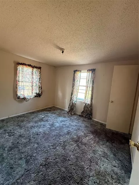 2 SW Howard Ave, Idabel, OK 74745 photo 7