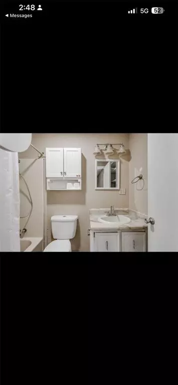 Bath - 9401 Whitebrook St, Norman, OK 73026 photo 1 of 2