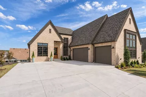 2816 Evening Stroll Dr, Edmond, OK 73034