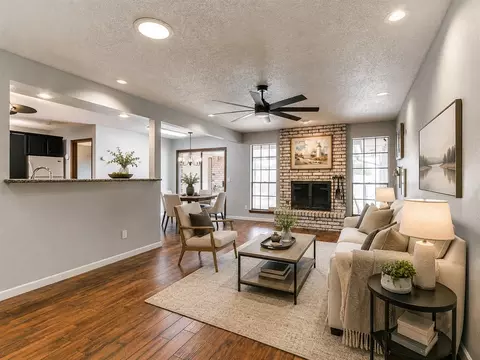 6313 N Sunnybridge Ct, Oklahoma City, OK 73132