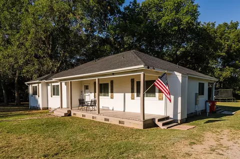 20848 N County Road 3220 Rd, Pauls Valley, OK 73075
