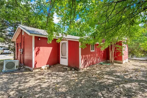 Exterior - 801 N 6th St, Marlow, OK 73055 photo 1 of 2