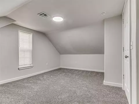 Bedroom - 1214 E Harrison Ave, Guthrie, OK 73044 photo 11 of 12