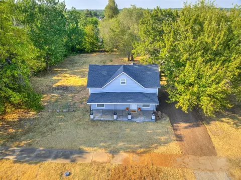 View/Area - 1214 E Harrison Ave, Guthrie, OK 73044 photo 2 of 4