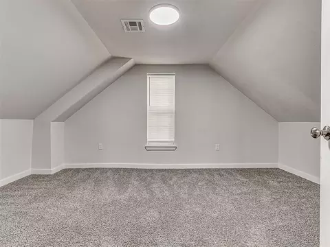 Bedroom - 1214 E Harrison Ave, Guthrie, OK 73044 photo 10 of 12