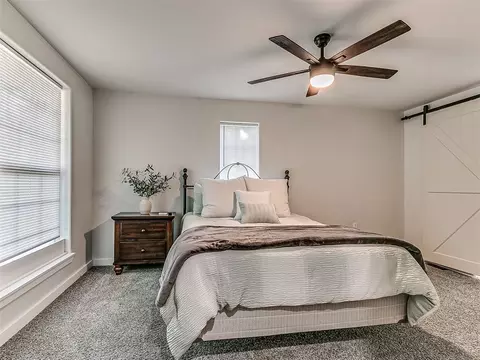 Bedroom - 1214 E Harrison Ave, Guthrie, OK 73044 photo 2 of 12