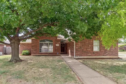 18113 Laurel Oak Dr, Edmond, OK 73012