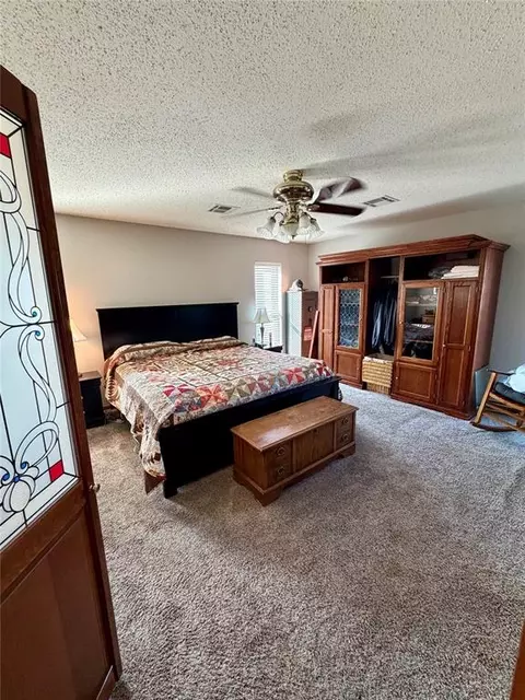 Bedroom - 6071 Sunset Dr, Guymon, OK 73942 photo 3 of 3