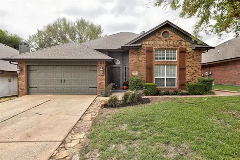 509 NW 170th St, Edmond, OK 73012
