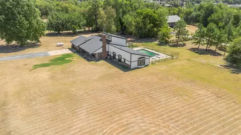 View/Area - 707 Cedar Springs Dr, Tuttle, OK 73089 photo 7 of 7