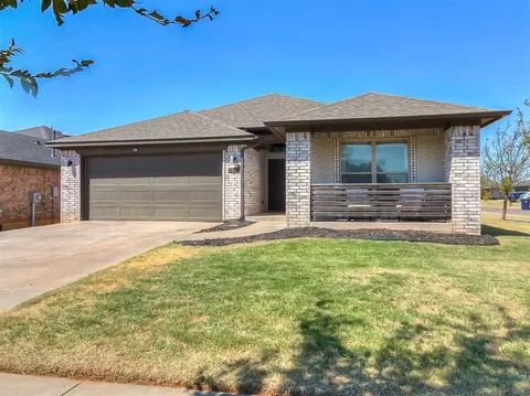 469 Nest Cir, Yukon, OK 73099