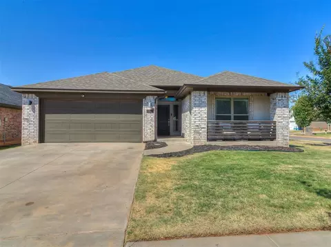 469 Nest Cir, Yukon, OK 73099