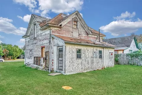 309 E Walnut St, Altus, OK 73521 photo 4