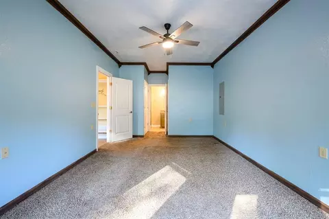 Bedroom - 611 W Circle Dr, Broken Bow, OK 74728 photo 2 of 8