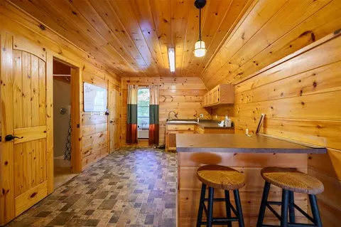 Kitchen - 611 W Circle Dr, Broken Bow, OK 74728 photo 4 of 4