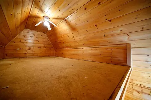 Bedroom - 611 W Circle Dr, Broken Bow, OK 74728 photo 8 of 8