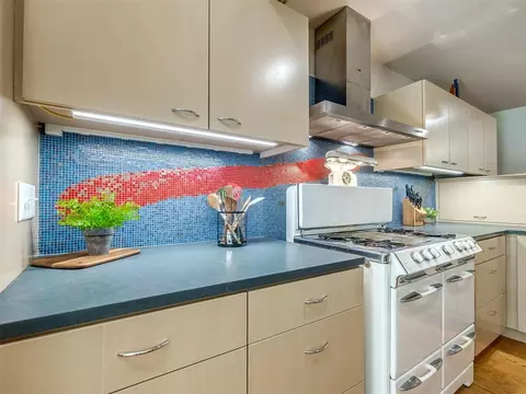 Kitchen - 1102 Mcnamee St, Norman, OK 73069 photo 7 of 7