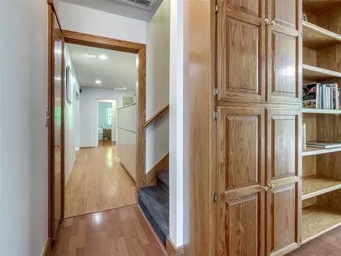 Entry Way - 1102 Mcnamee St, Norman, OK 73069 photo 2 of 2