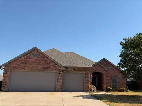 613 Okie Ridge Rd, Yukon, OK 73099
