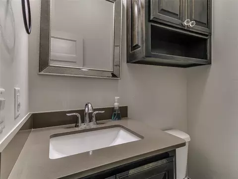 Bath - 4232 Hackney Wick Rd, Norman, OK 73072 photo 1 of 8