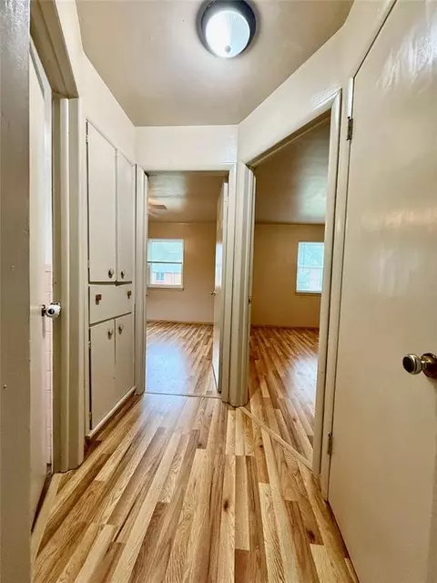 Entry Way - 308 S Magnolia Ave, Erick, OK 73645 photo 1 of 1