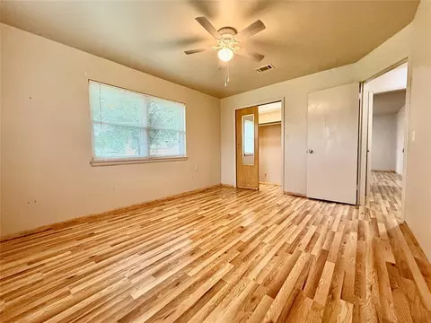 Bedroom - 308 S Magnolia Ave, Erick, OK 73645 photo 4 of 4
