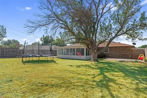 Exterior - 561 Skyview Dr, Watonga, OK 73772 photo 8 of 12