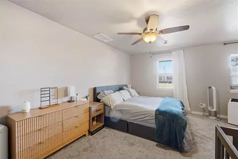 Bedroom - 113 Sumner Dr, Altus, OK 73521 photo 3 of 4