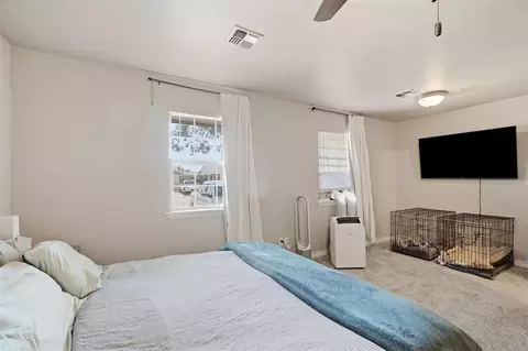 Bedroom - 113 Sumner Dr, Altus, OK 73521 photo 4 of 4