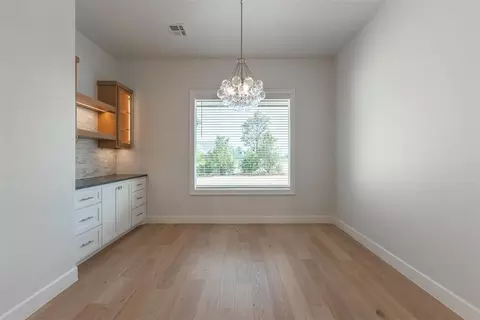 Dining - 4500 SE 37th St, Moore, OK 73165 photo 1 of 1