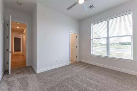 Bedroom - 4500 SE 37th St, Moore, OK 73165 photo 4 of 5
