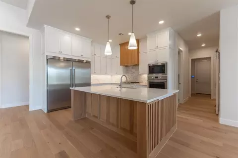 Kitchen - 4500 SE 37th St, Moore, OK 73165 photo 2 of 5