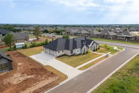 View/Area - 4500 SE 37th St, Moore, OK 73165 photo 2 of 6